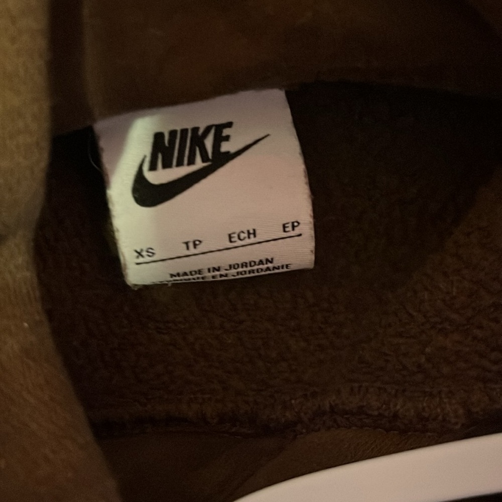 1 Nike hoodie brown - Picture 2 of 2